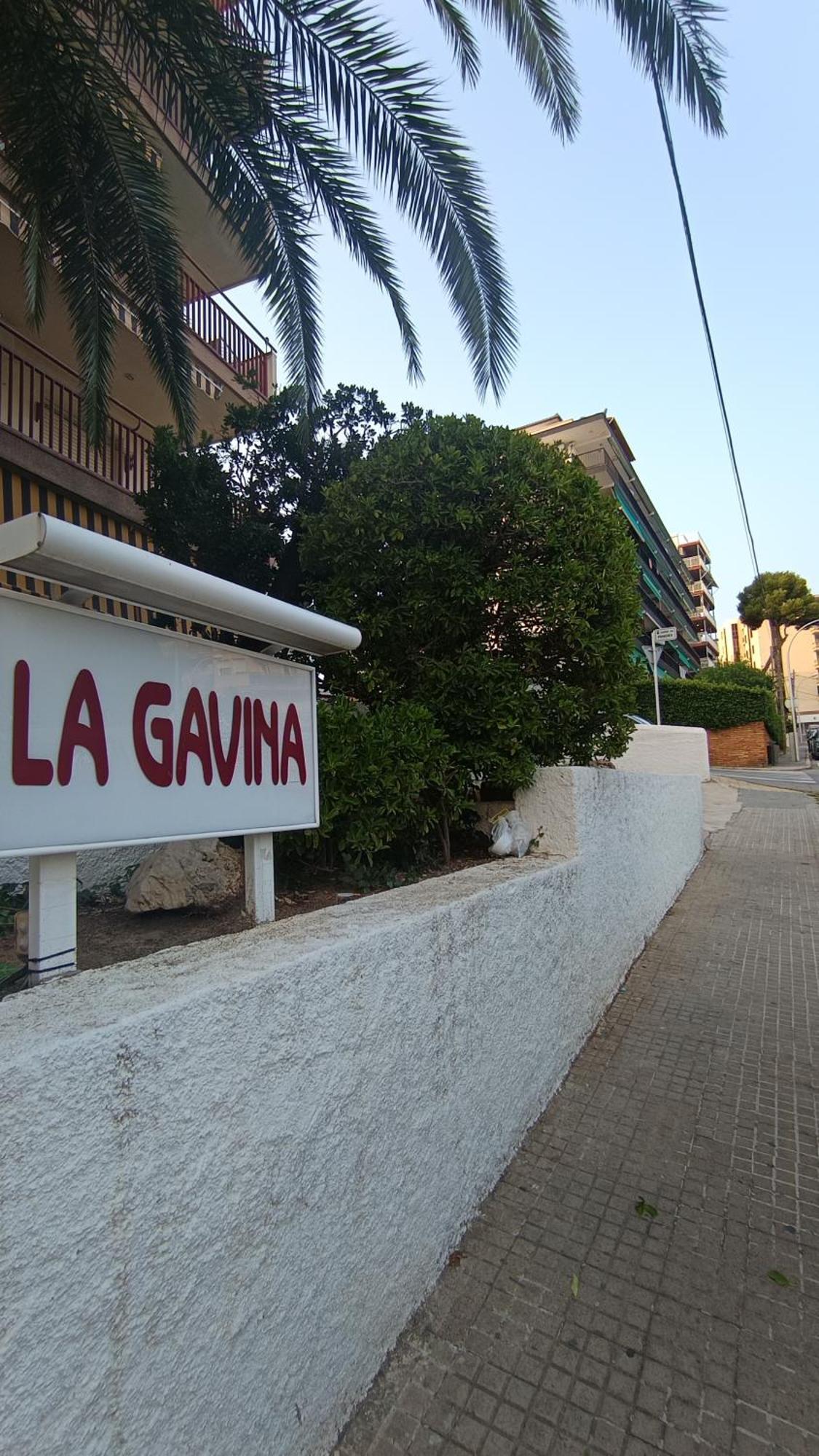 Апартаменты La Gavina Салоу Экстерьер фото